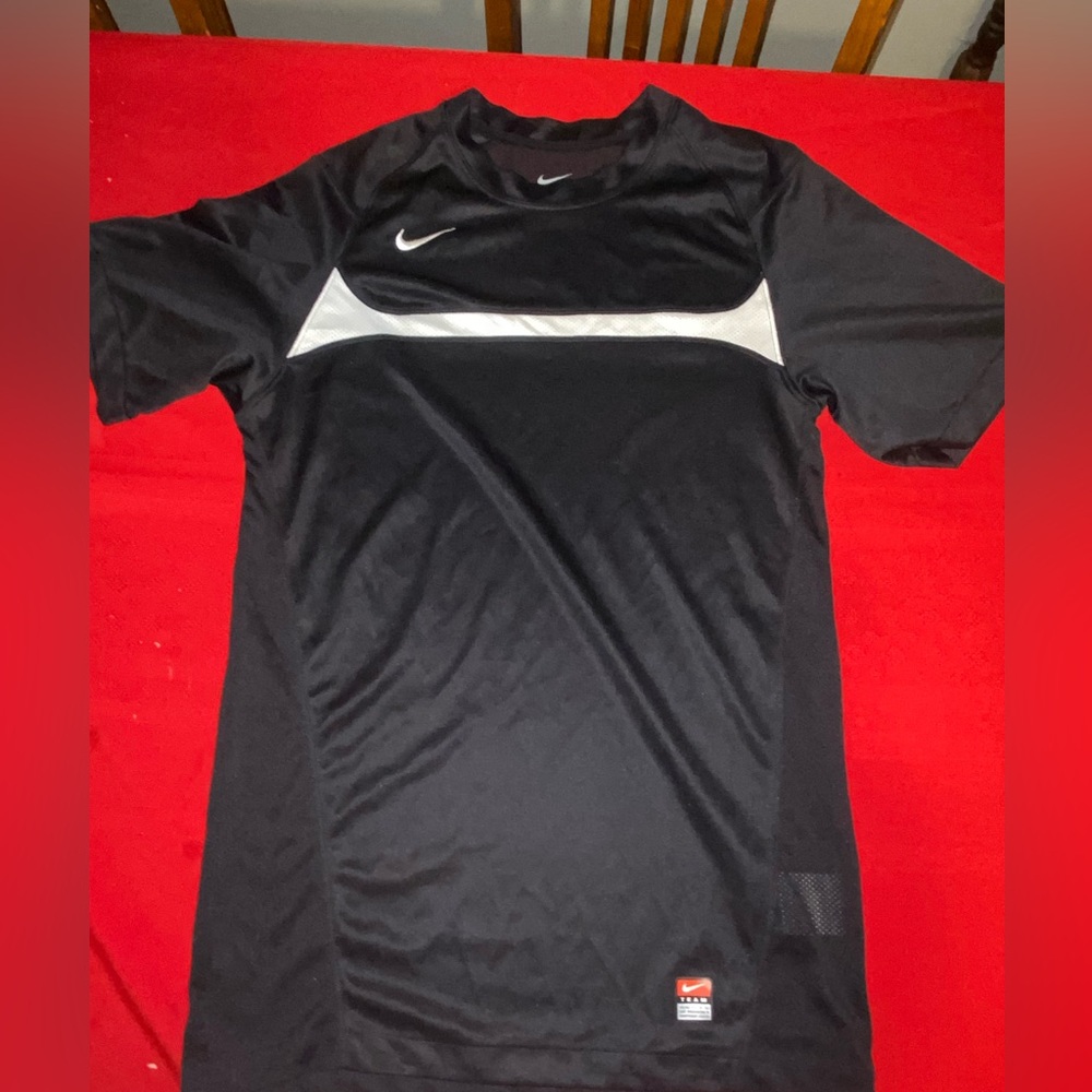 Nike Dri-Fit Men’s Shirt